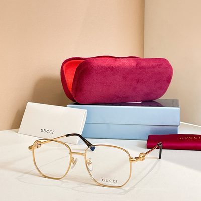 Gucci Sunglasses — 4