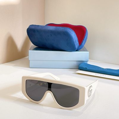 Gucci Sunglasses — 4