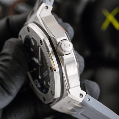 AP Watch — 6