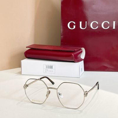 Gucci Sunglasses — 4