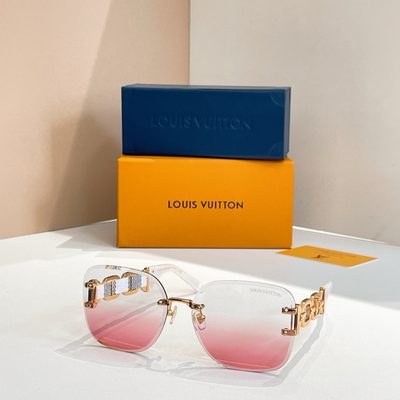LV Sunglasses — 3