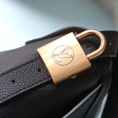 Louis Vuitton Bag — 4