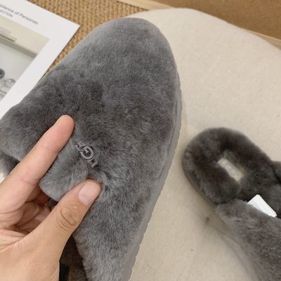 UGG slippers — 4