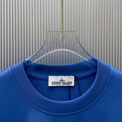 Stone Island — 4