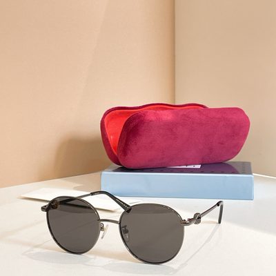 Gucci Sunglasses — 3
