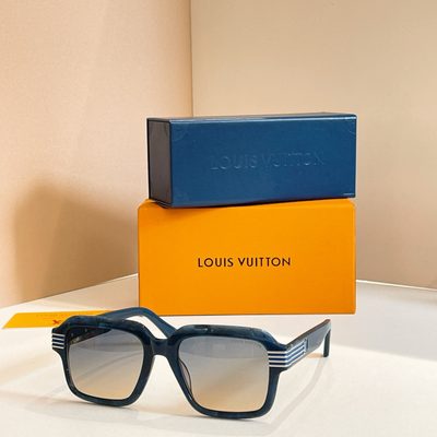 LV Sunglasses — 4