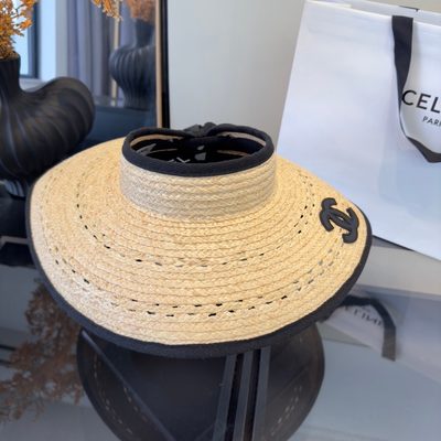 Chanel straw sun visor — 3