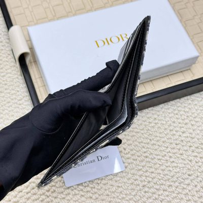 Accessories — 6