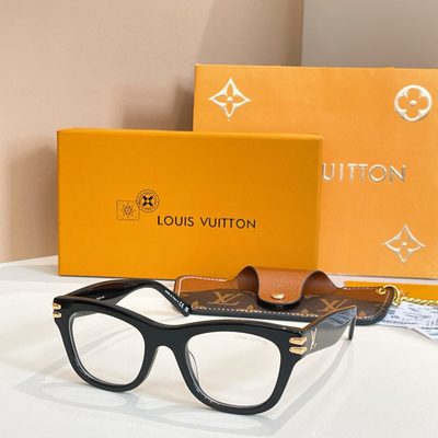 LV Sunglasses — 4