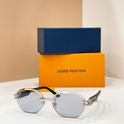 LV Sunglasses — 6