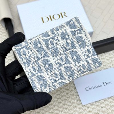 Accessories — 3