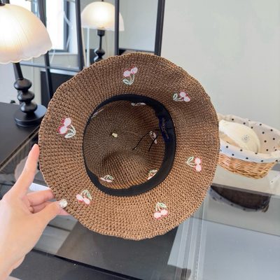 LV bucket hat — 8