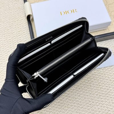 Accessories — 6