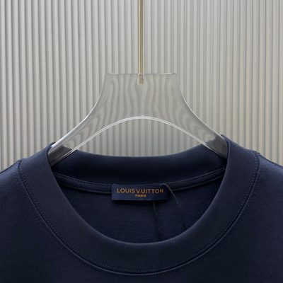 T-Shirt — 4
