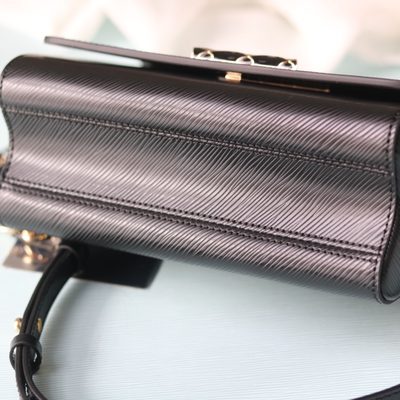 Louis Vuitton Bag — 6