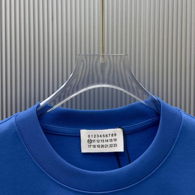 T-Shirt — 4