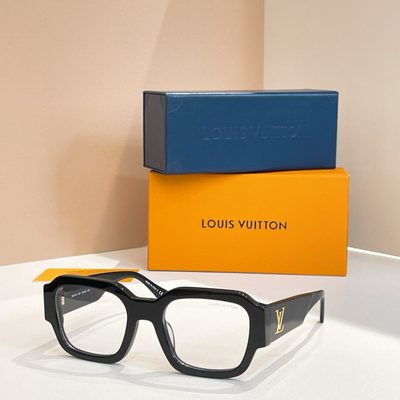 LV Sunglasses — 4