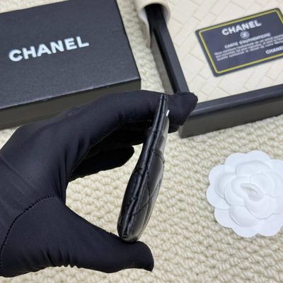 Accessories — 4