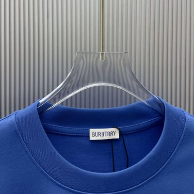T-Shirt — 4
