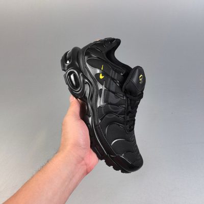 Nike Air Max Plus trainers — 3