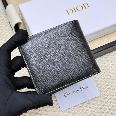 Accessories — 3