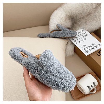 UGG slip-on slippers — 6