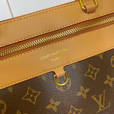 Louis Vuitton Bag — 4