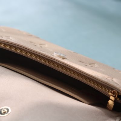 Louis Vuitton Bag — 9