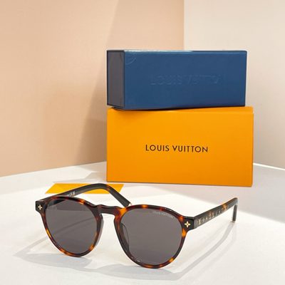 LV Sunglasses — 4