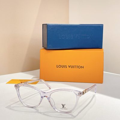 LV Sunglasses — 6