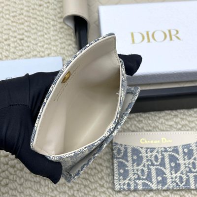 Accessories — 4