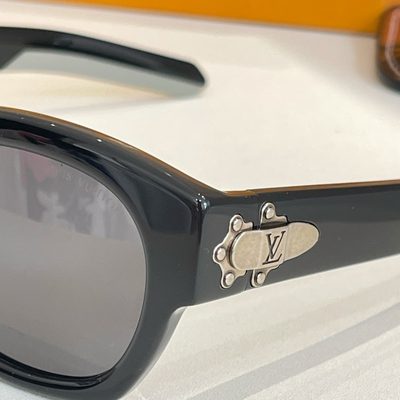 LV Sunglasses — 6