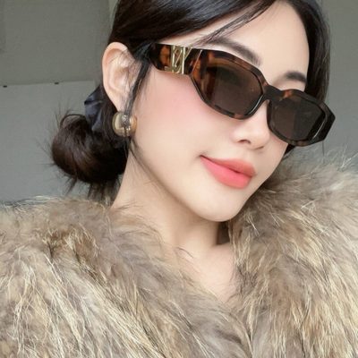 YSL Sunglasses — 8
