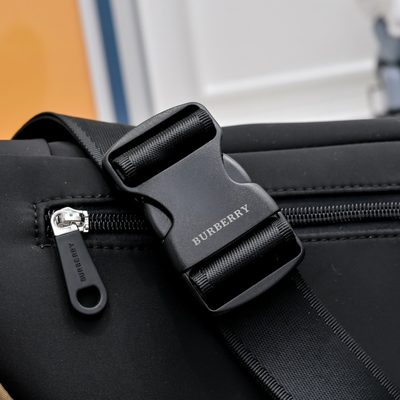 Burberry belt bag — 7