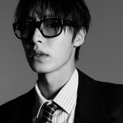 YSL Sunglasses — 9