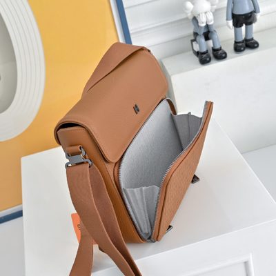 Hermes messenger bag — 8