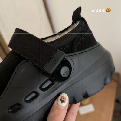 UGG PeakMod Lowcut slip-on sneakers — 9