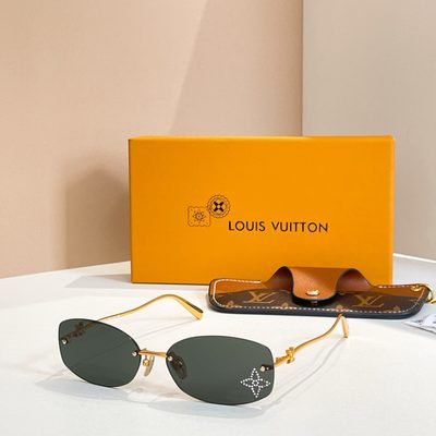LV Sunglasses — 6