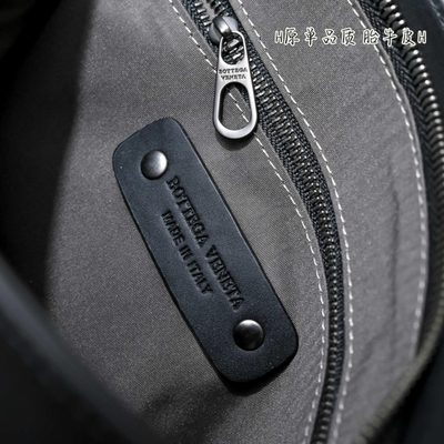 Bottega Veneta Intrecciato messenger bag — 8
