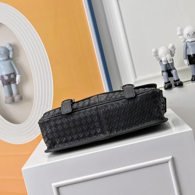 Bottega Veneta Intrecciato messenger bag — 7