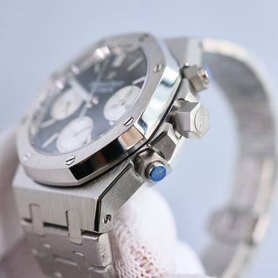 AP Watch — 6