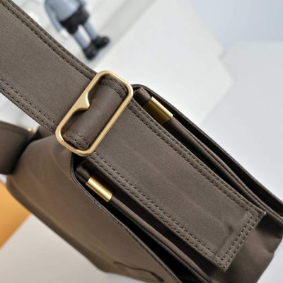 Burberry Trench shoulder bag — 5