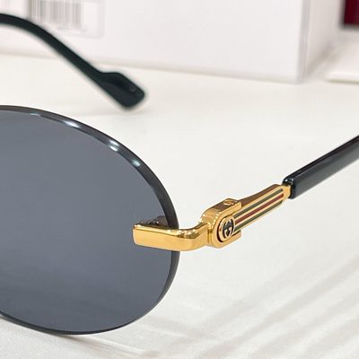 Gucci Sunglasses — 9