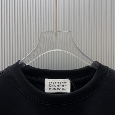 T-Shirt — 4