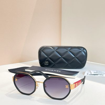Chanel Sunglasses — 4