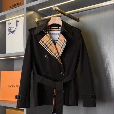 Burberry Lakefield Trench Jacket — 9