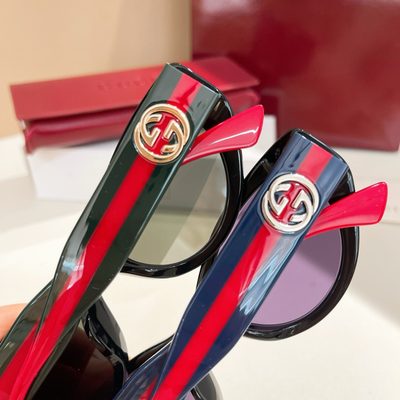 Gucci Sunglasses — 7