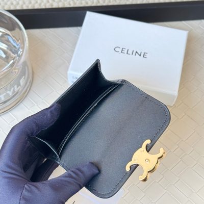 Accessories — 6