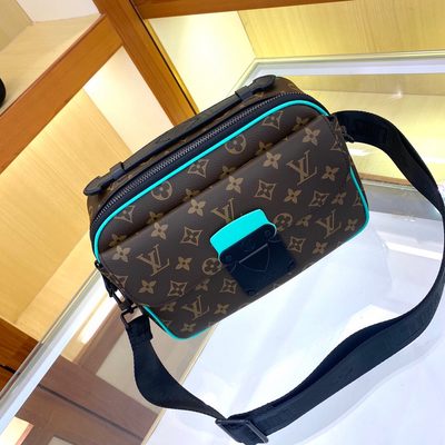 Louis Vuitton Bag — 5
