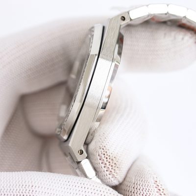 AP Watch — 6
